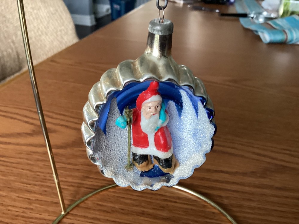 Vintage Glass Diorama Christmas Ornament - Made in Italy  - SANTA