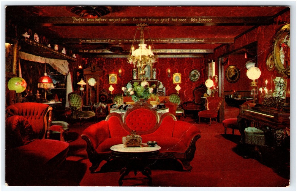 Ye Olde Hoosier Inn Red Parlor Stockton California Postcard