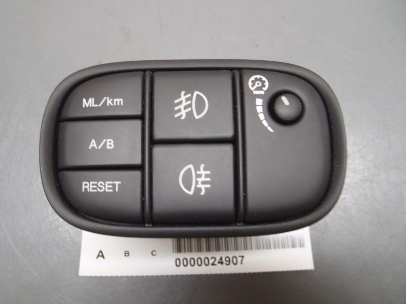 2002-2008 Jaguar S Type Fog Light Dimmer Trip Reset Switch 52503