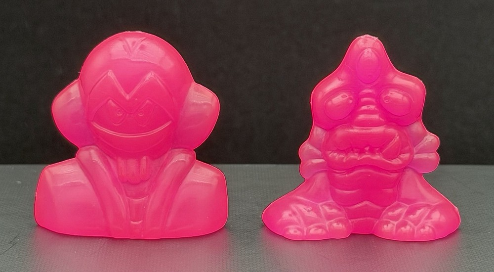 Lot 2 GoGo’s Crazy Bones MACRO Aliens Pink Jelly Magic Box Rare