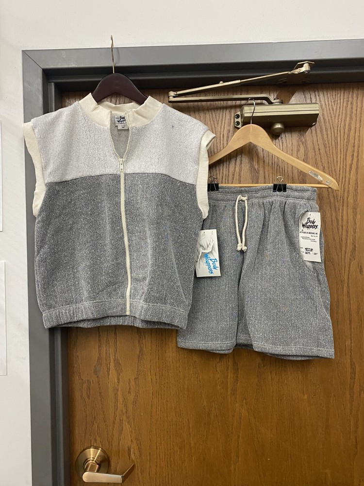 NWT! MATCHING FLEECE VEST AND SHORT- MEDIUM