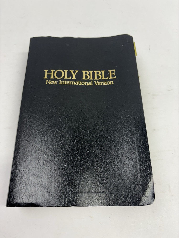 Holy Bible: New International Version, Old and New Testament, Red Letter