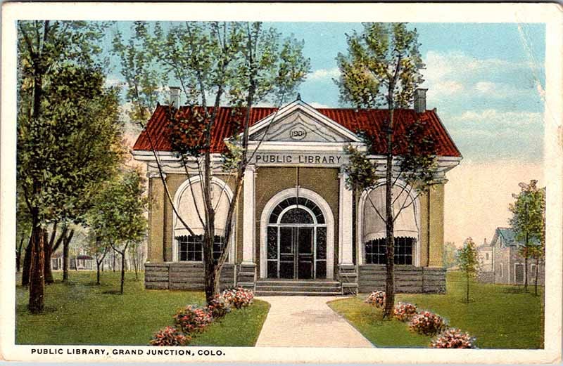 Postcard LIBRARY SCENE Grand Junction Colorado CO m/09 AL7105