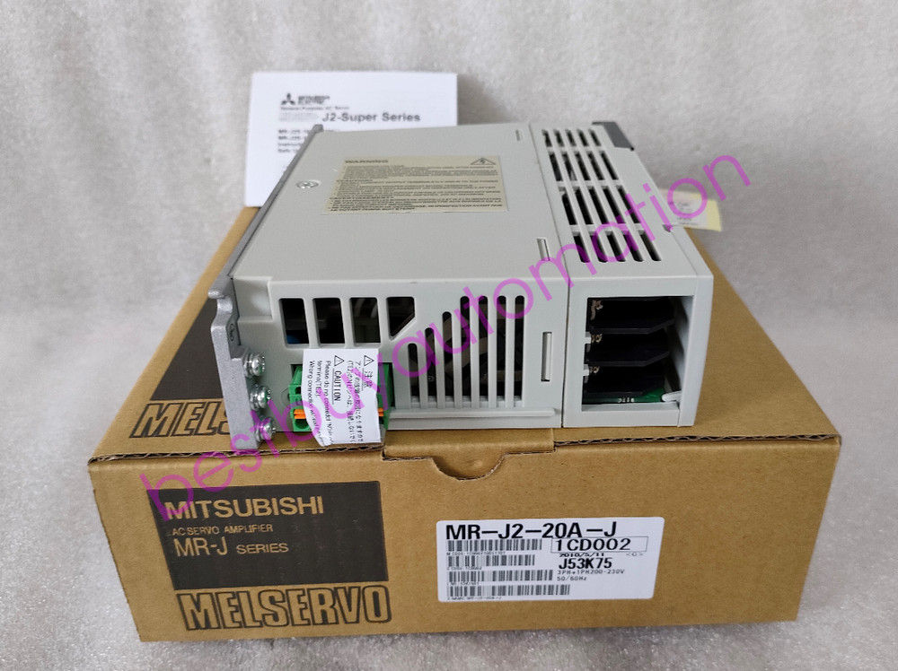 1PCS New Mitsubishi MR-J2-20A-J Servo Drive MRJ220AJ Expedited Shipping