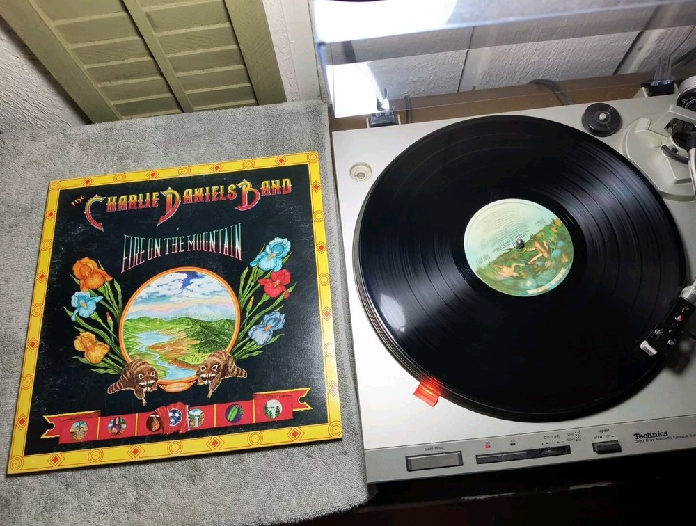 The Charlie Daniels Band ‎– Fire On The Mountain , KSBS 2603 Tested VG+