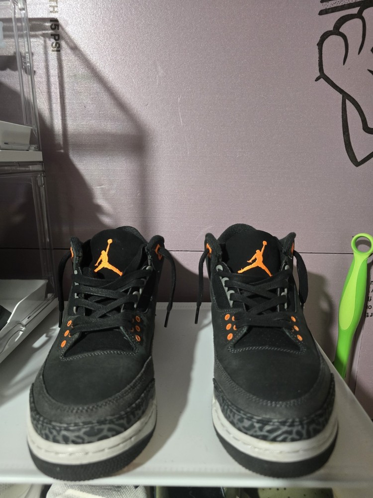 Air Jordan 3 Retro 2023 Mid Fear Size 9 CT8532-080