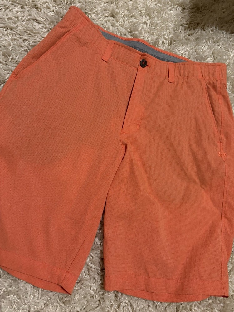 Under Armour Men's Orange Heatgear Performance Active Shorts Loose Fit 34