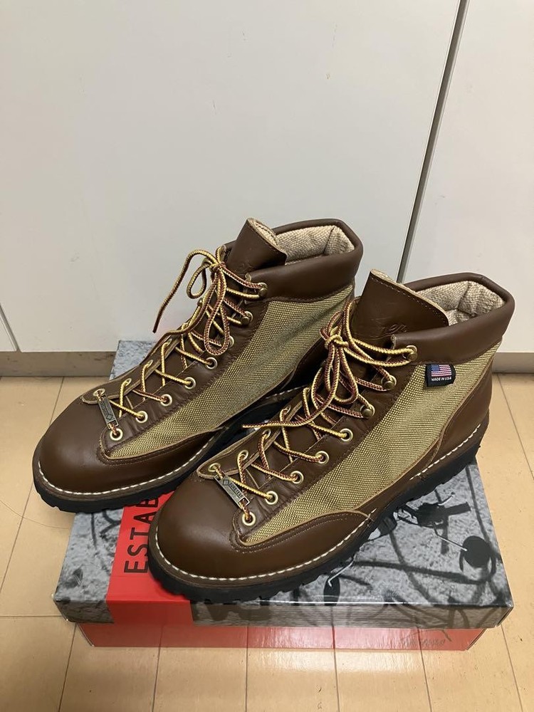 Danner Light III 33234 US8 Leather Hiking Boots 26cm Lightly Used