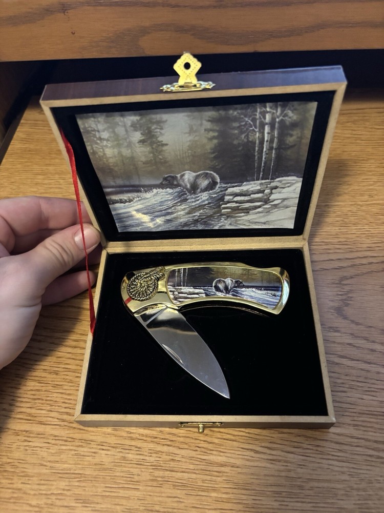 Gold “Bear” Knife With Espresso Wood Storage Box