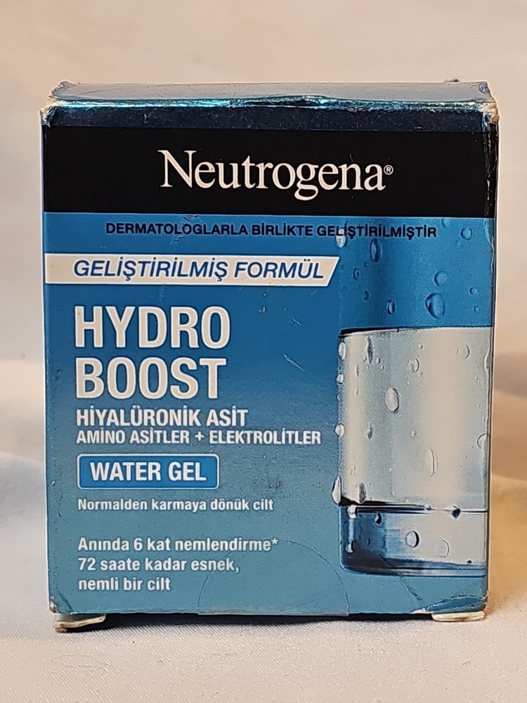 Neutrogena HydroBoost Hyaluronic Acid Hydrating Face Moisturizer Gel-Cream 1.7oz