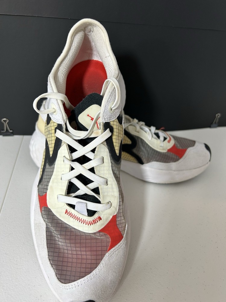 Nike Jordan Delta 3 Low White Red And Black Men’s Sneakers Size 8.5