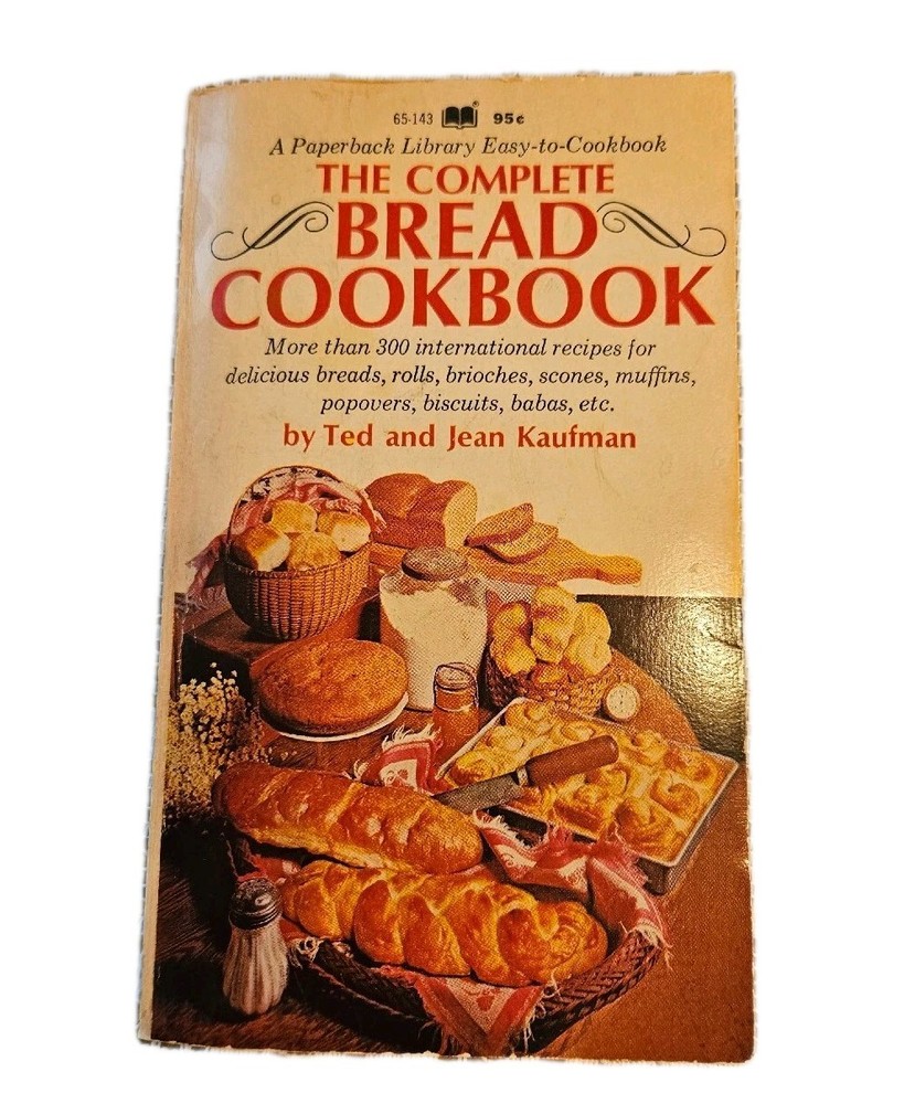 The Complete Bread Cookbook 1969 First Printing Vintage Paperback