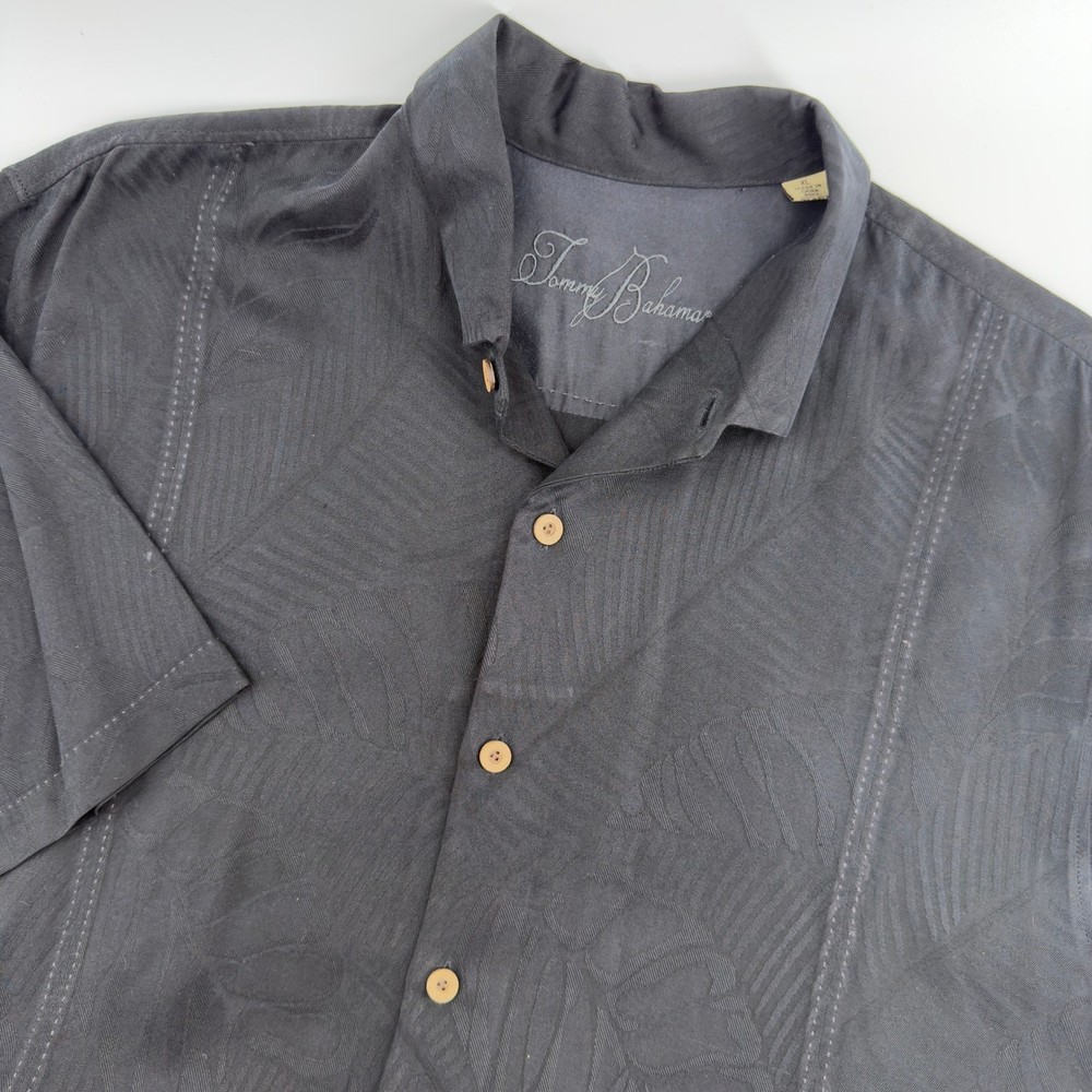 Tommy Bahama XL Black Silk Parrot Golf Embroidered Camp Shirt Read It Roll It