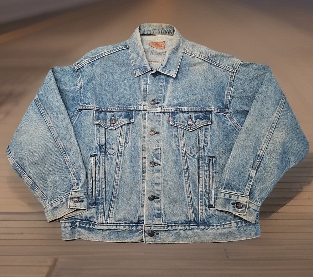 VINTAGE Levis 80s Trucker Denim Coat MADE IN USA 08/1987 Model 70507 0214 Sz XL