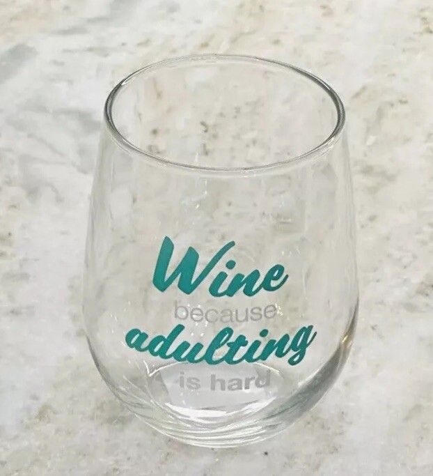 Seamless Crystal Bear-Shaped Wine Glass 17 oz for Effortless Sipping