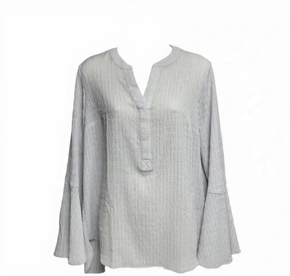Simply Vera Wang Women's Medium Light Gray Bell Sleeve Flowy Blouse