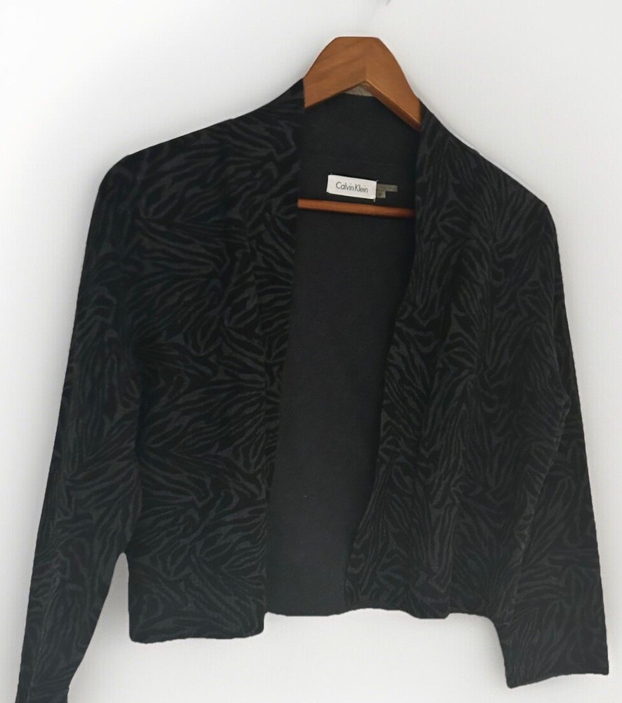 Lovely Calvin Klein Sz Petite M  Black/Gray Animal Print Cropped Cardigan (#31)
