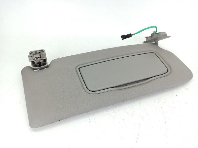 Volvo C30 2.0 D Momentum 2006 Right Hand Sun Visor 39859780