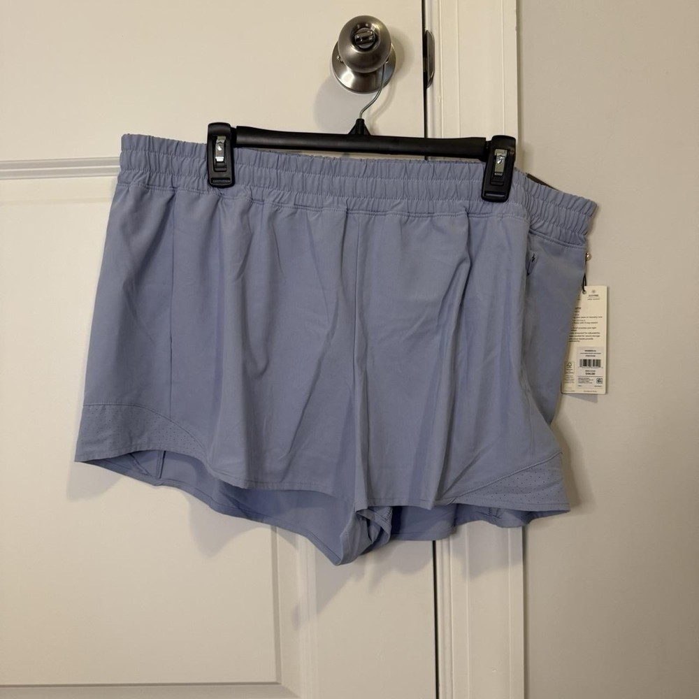 Women’s Calia By Carrie Underwood Mid Rise Infinity Run Shorts Size XL NWT