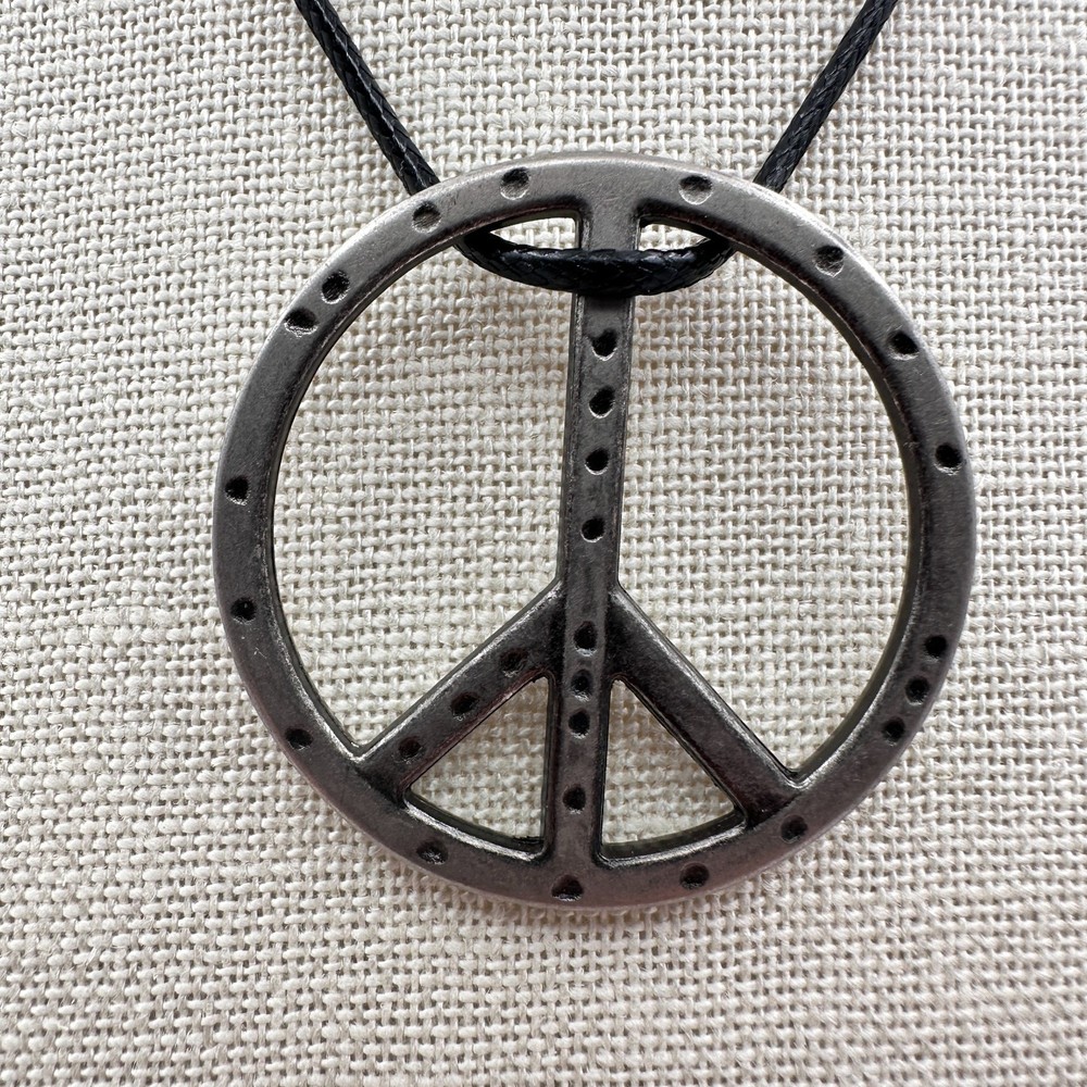 Vintage Y2K 90s Peace Sign Pendant Necklace Silver Tone Retro Women's Jewelry