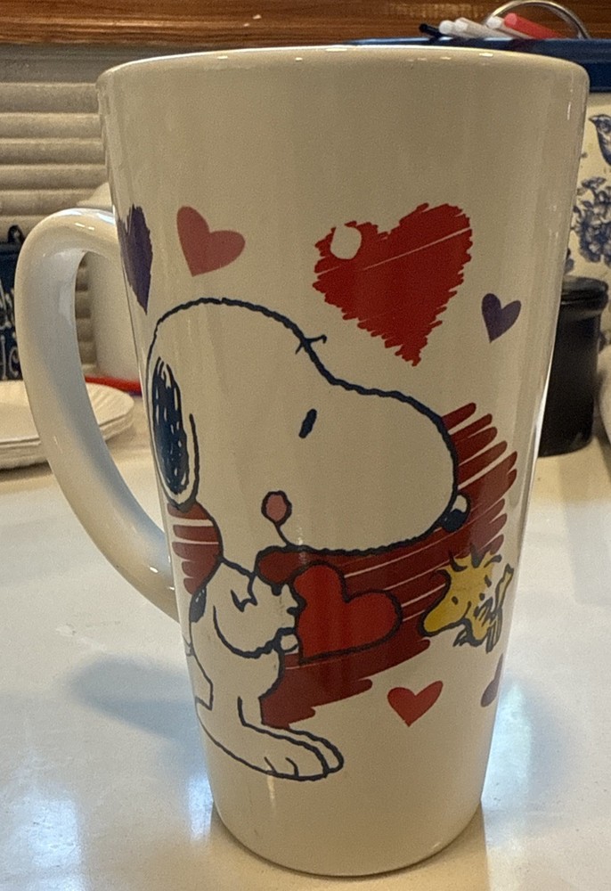 Peanuts Snoopy & Woodstock Coffee Mug Tall 16oz Ceramic Valentine Hearts