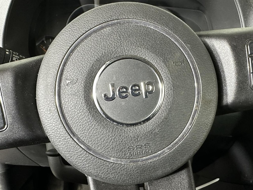 Classic Front Driver Air Bag Wheel Fits 2011-2017 Jeep Compass 2722403