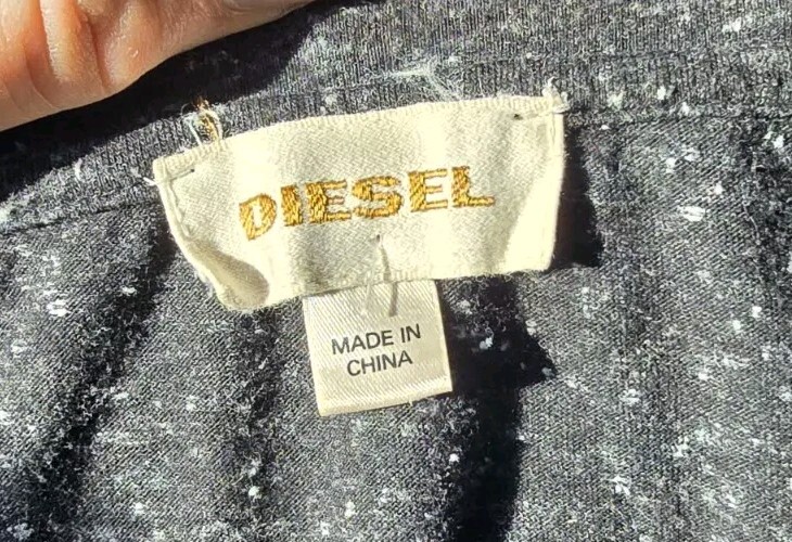 Vintage Diesel Button T-shirt Mens Sz Medium