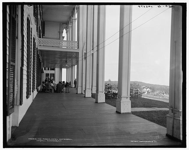 Piazza,Hotel Kaaterskill,resorts,porches,Catskill Mountains,New York,NY,1900