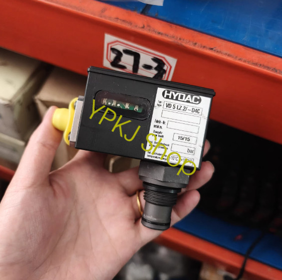 1PCS NEW HYDAC VD 5LZ.2/-D4C Pressure sensor Fast delivery Via Fedex/DHL