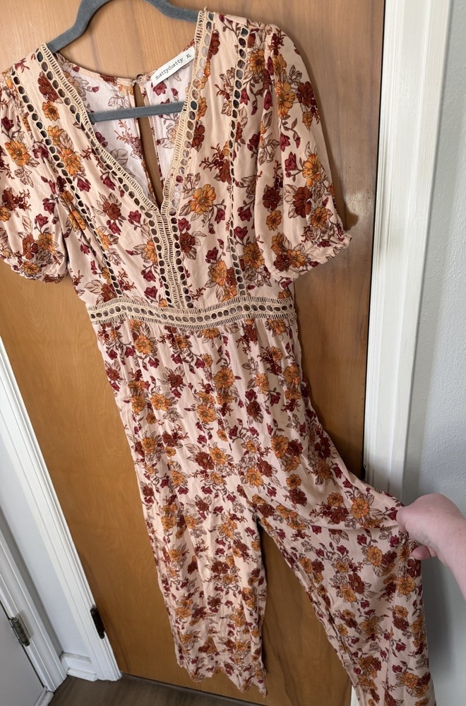 Rusttydustty Boho Crochet Jumpsuit Floral Wide Leg Romper Womens XL Cottagecore