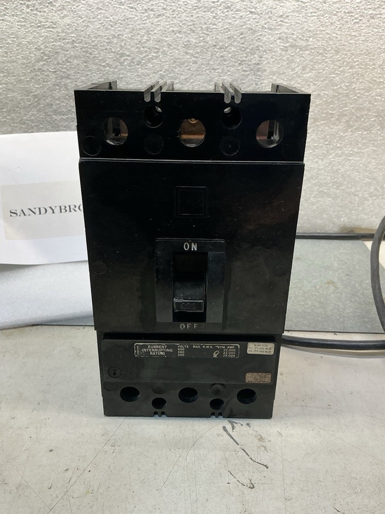 Square D KAP36200 200A 600V 3 Pole Circuit Breaker
