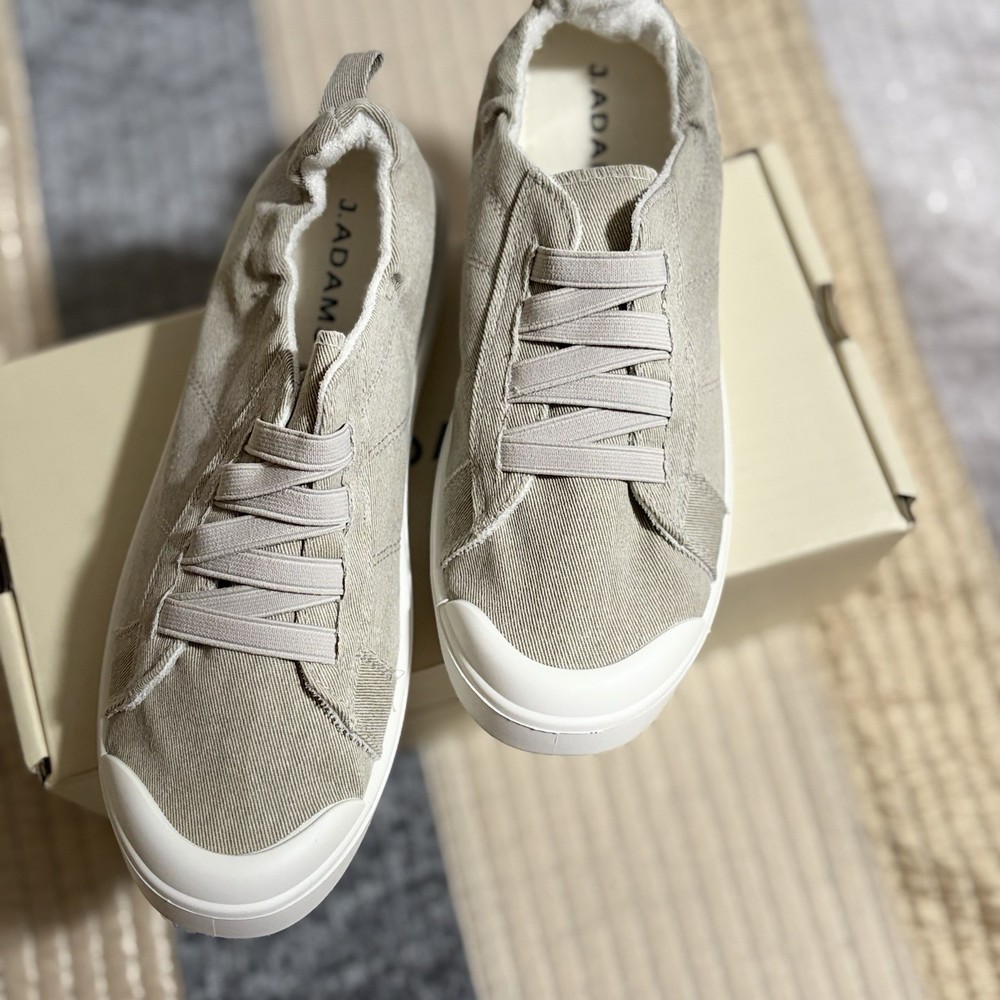 J. ADAMS Taylor Women’s Gray/White Canvas Lace-Up Sneakers Round Toe Size 8