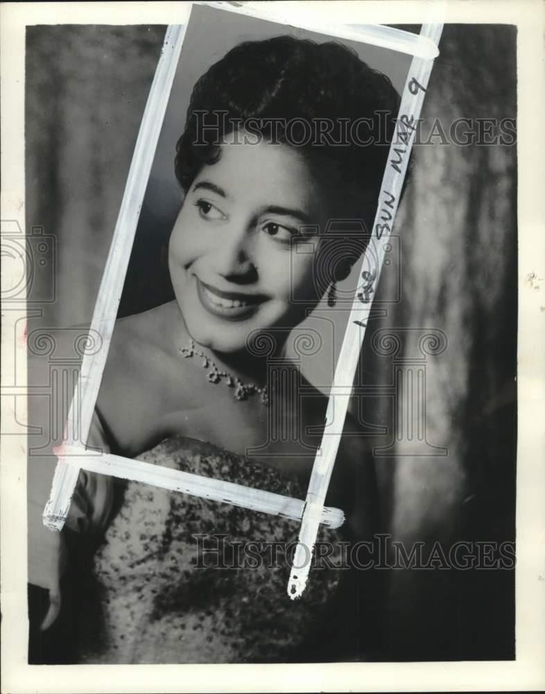 1958 Press Photo Coloratura Soprano Mattiwilda Dobbs - pio25669