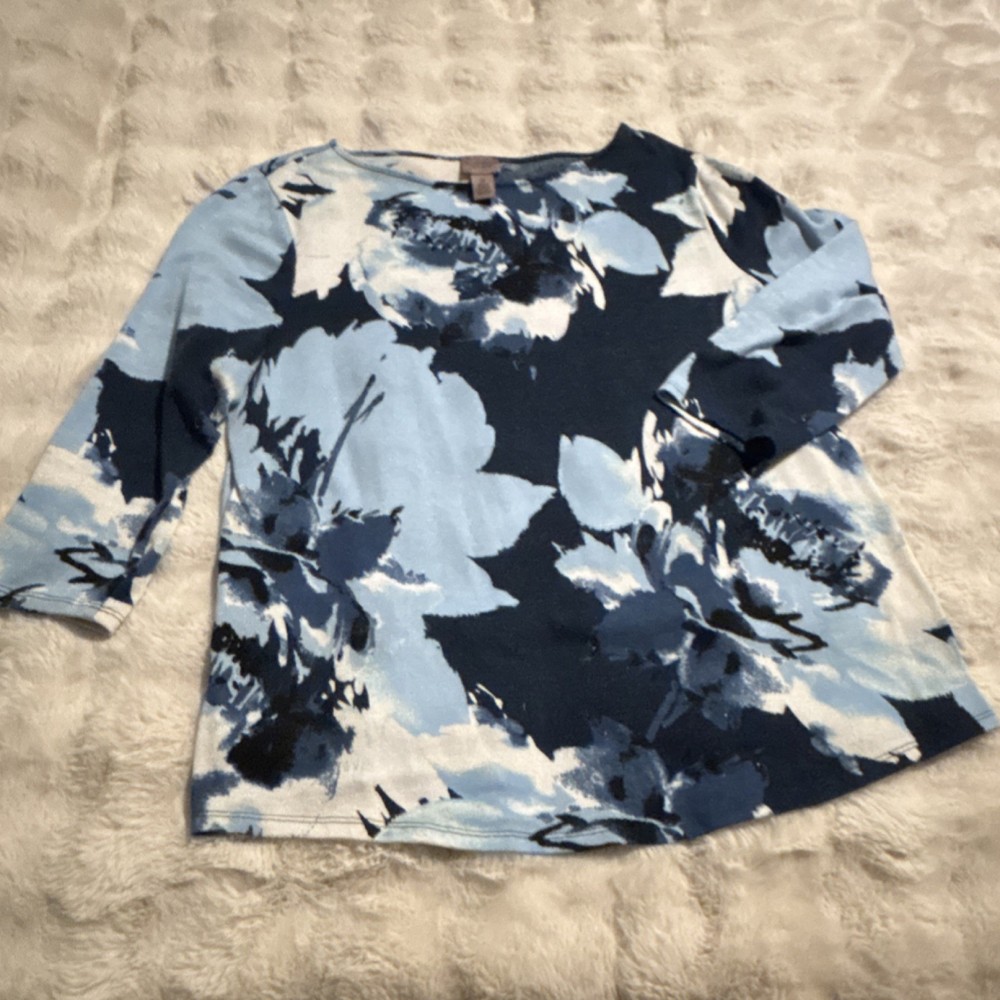 Chico's Blue Floral 3/4 Sleeve Round Neck Tunic Blouse Women's Size 2 Pullover