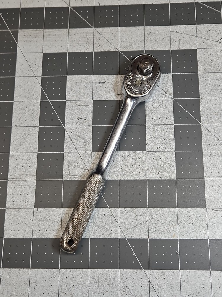 Vtg INDESTRO Tools 6272 3/8