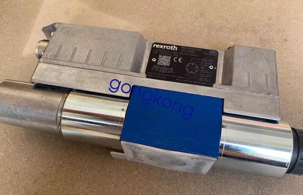 1pcs new Rexroth R901517458 4WREE6V1-32-3XM24F1 valve Shipping DHL or FedEX