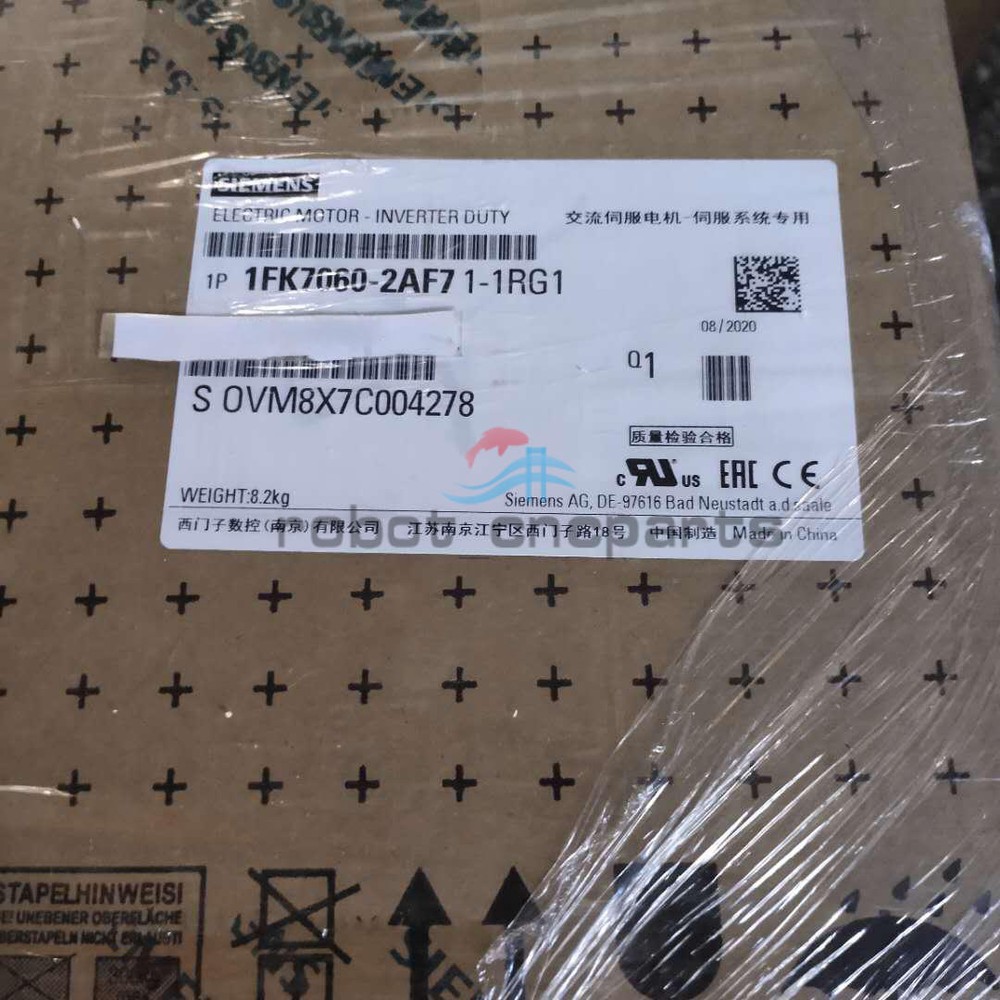One SIEMENS Servo Motor 1FK7060-2AF71-1RG1 New
