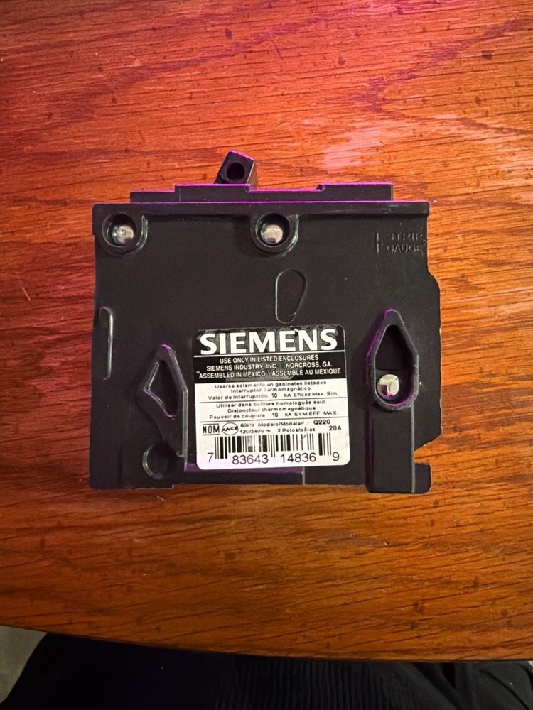 Siemens Q220 20-Amp 2-Pole Type QP Circuit Breaker