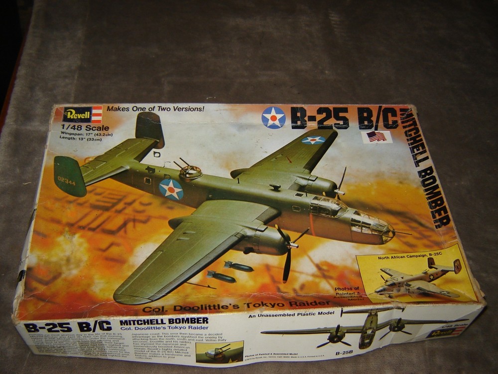 Revell H-285 Model kit B-25 Mitchell Col Doolittle's Box opened 1/48 MIB 1976