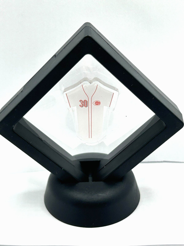 Cincinnati Reds Ken Griffey Jr. floating jersey pin-Classic DESKTOP Collectable