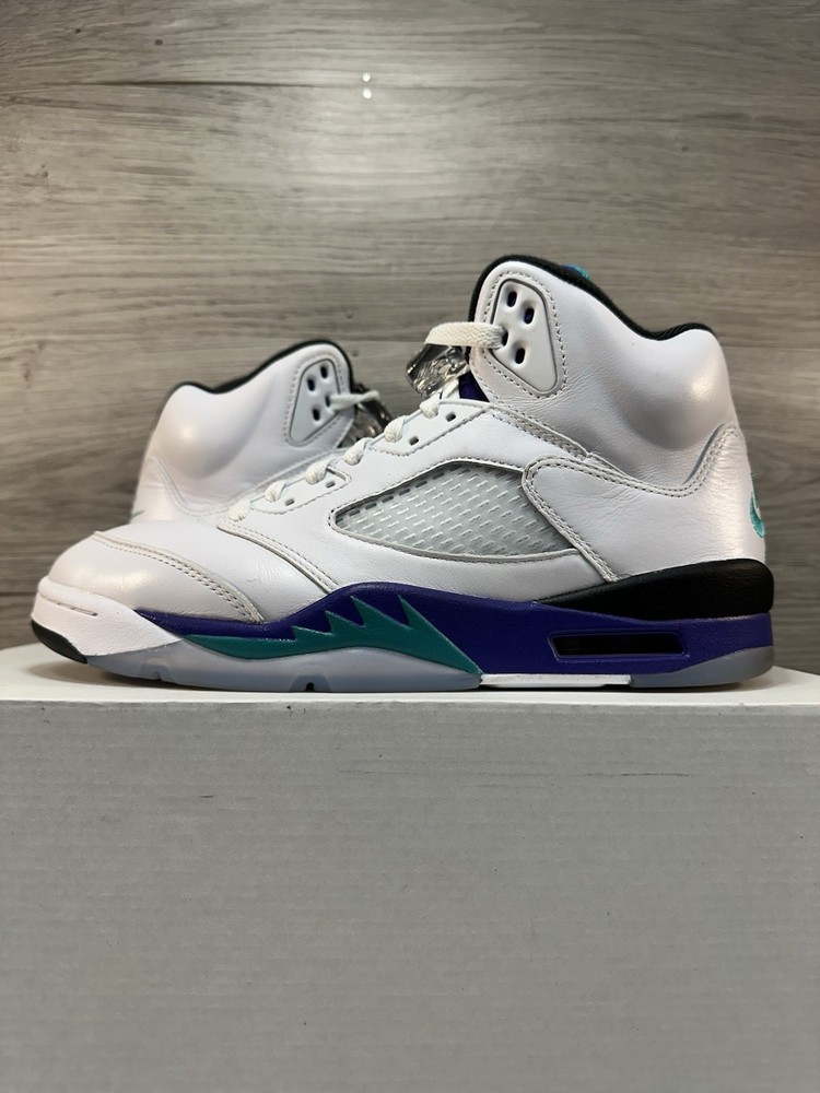 Air Jordan 5 Retro Grape 2025 - Size 8.5