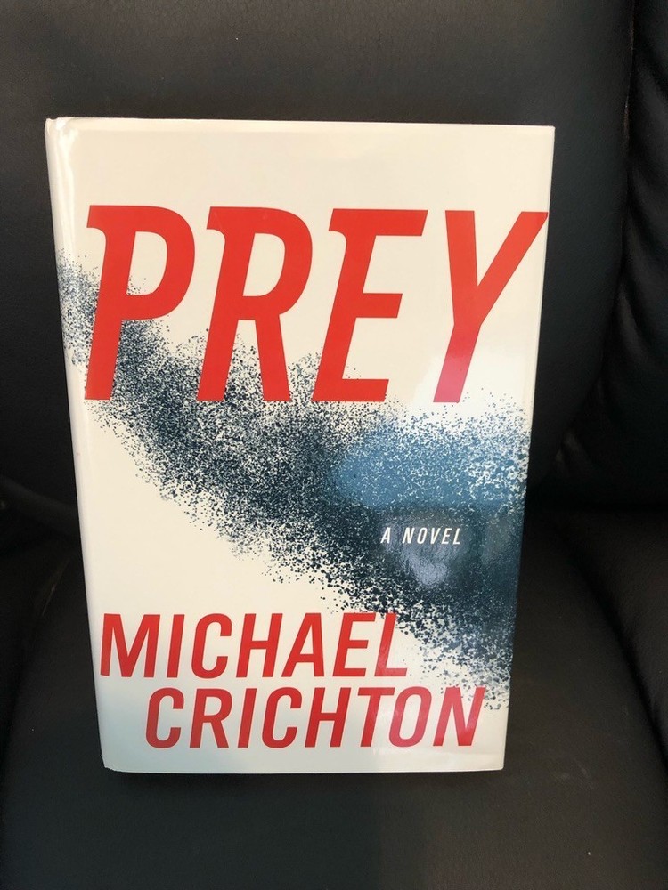 Prey by Michael Crichton 2002 Hardcover 1st Edition Like New