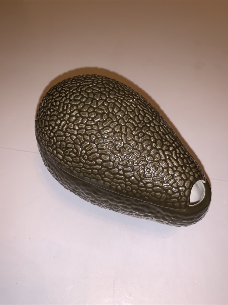 Avocado Shaped Guacamole Serving Dish With Ceramic Lid