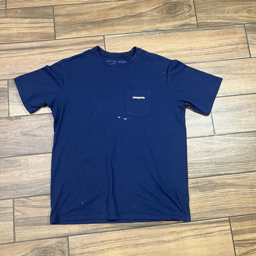Patagonia Pocket T-Shirt Navy Blue Mens Medium Regular Fit Logo Tee
