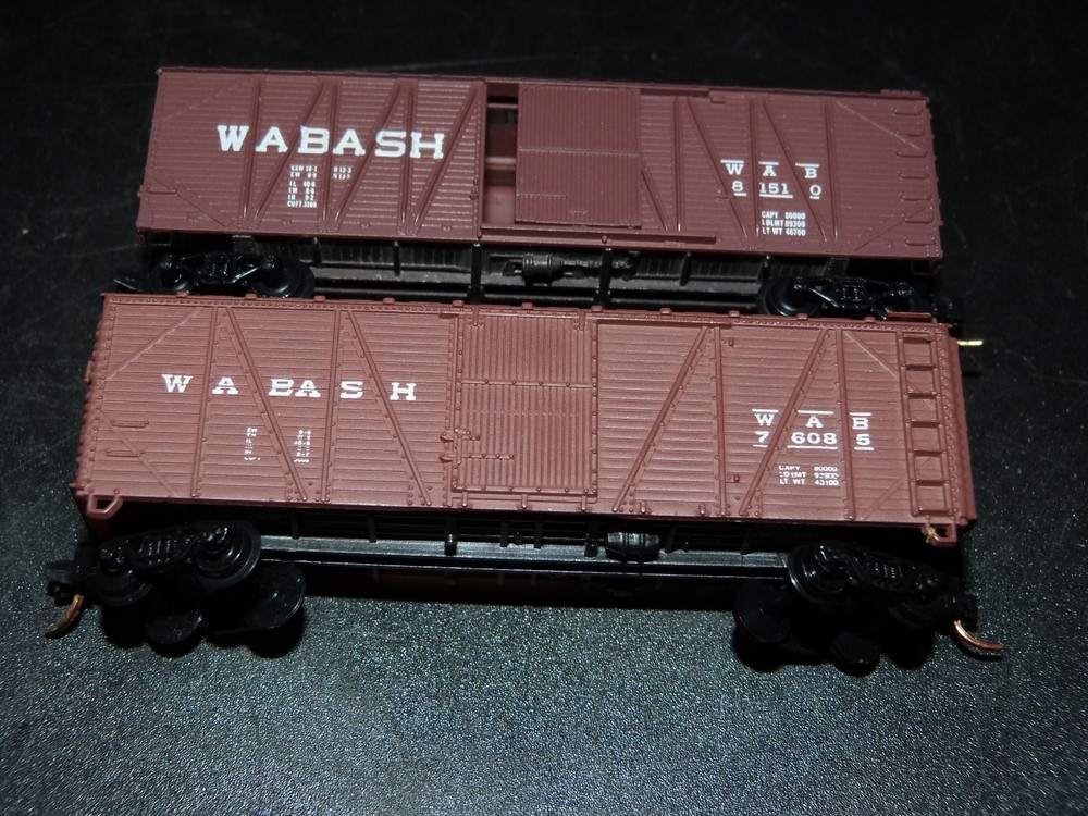 N Scale Kadee 2 x 40' Wabash Boxcars