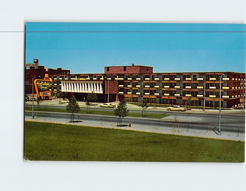 Postcard Holiday Inn Nashville Tennessee USA
