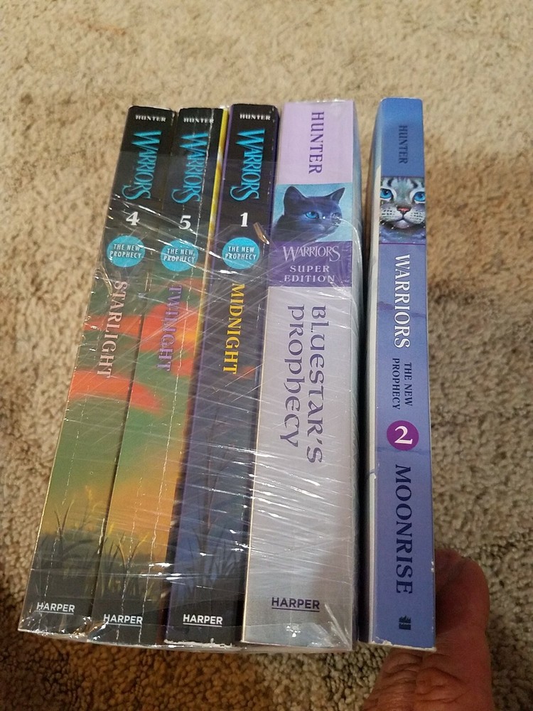 Warriors Series by Erin Hunter 5 Books one Super Edition