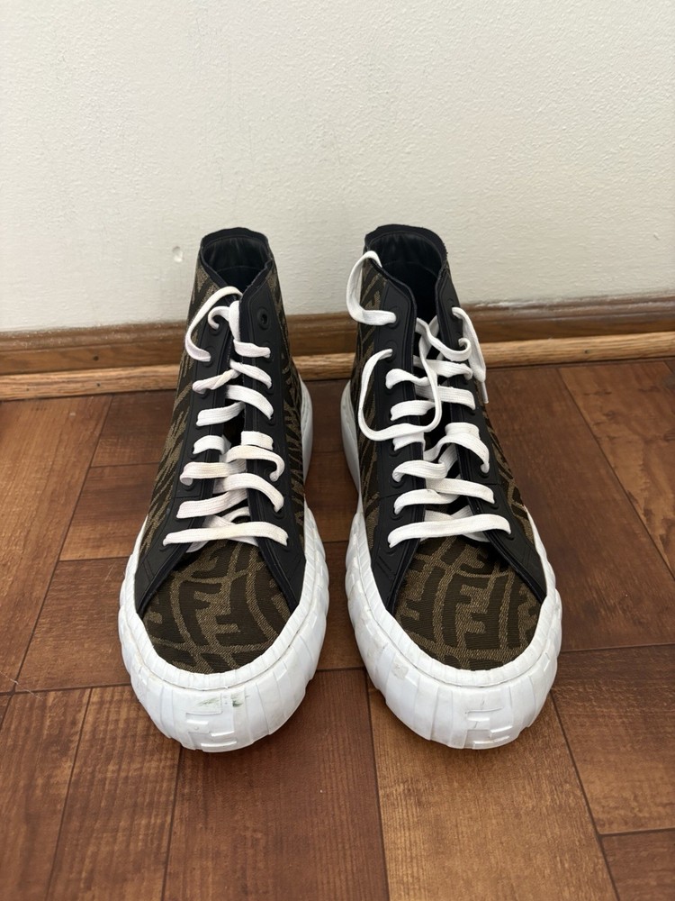 Fendi Men’s High top Sneakers