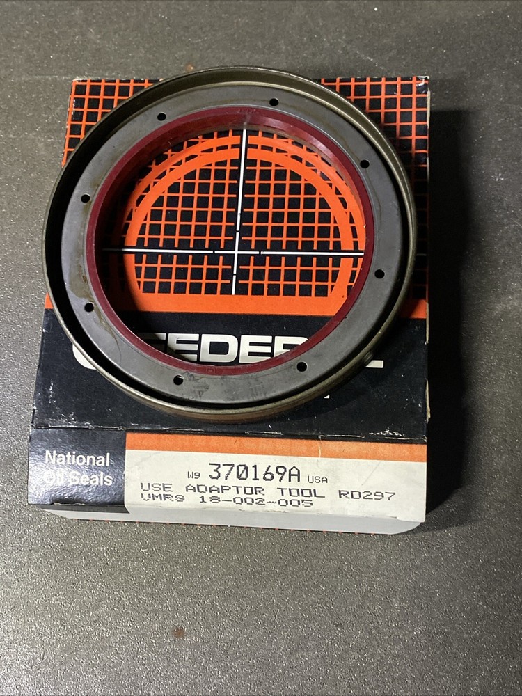 Federal Mogul Hub Wheel Oil Seal 370169A National Original NOS