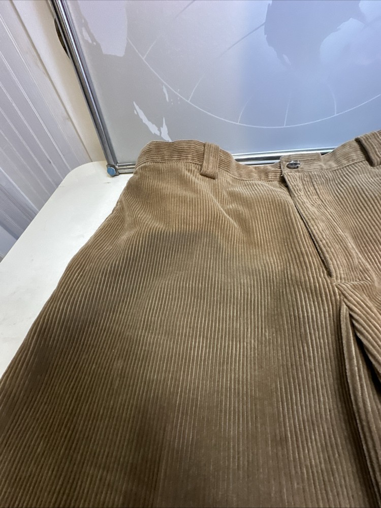 LL Bean Men's Comfort Stretch Brown Corduroy Pants 36X27 Waist
